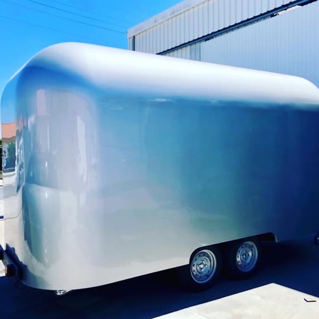 AIRSTREAM 01